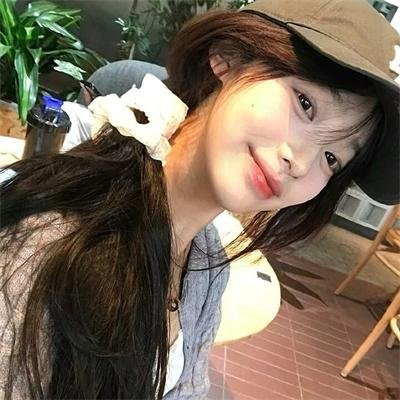 明天在地铁里擦肩而过的,是魔法般的恋爱
